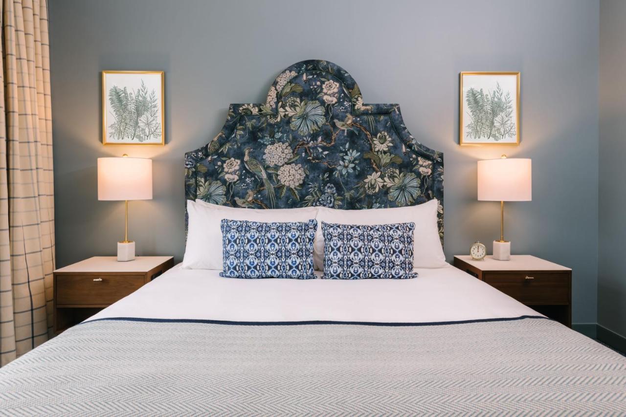 Premier King Room