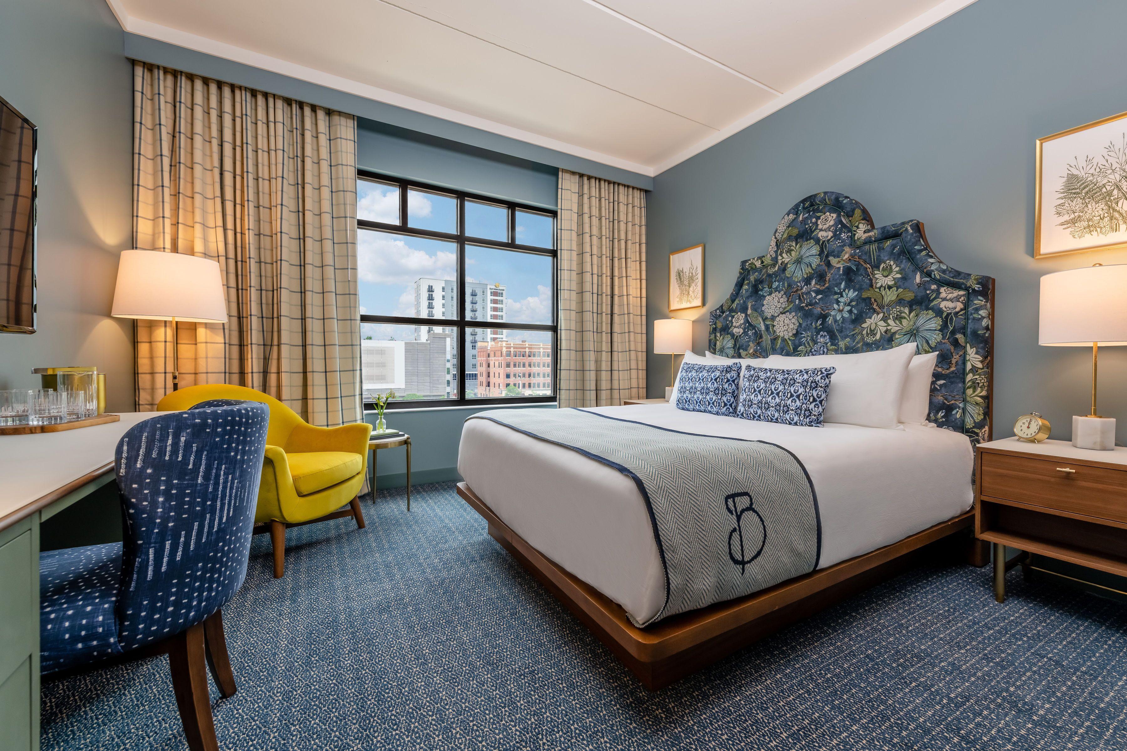 Deluxe King Room