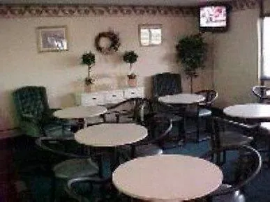 Klopfenstein Inn And Suites-2